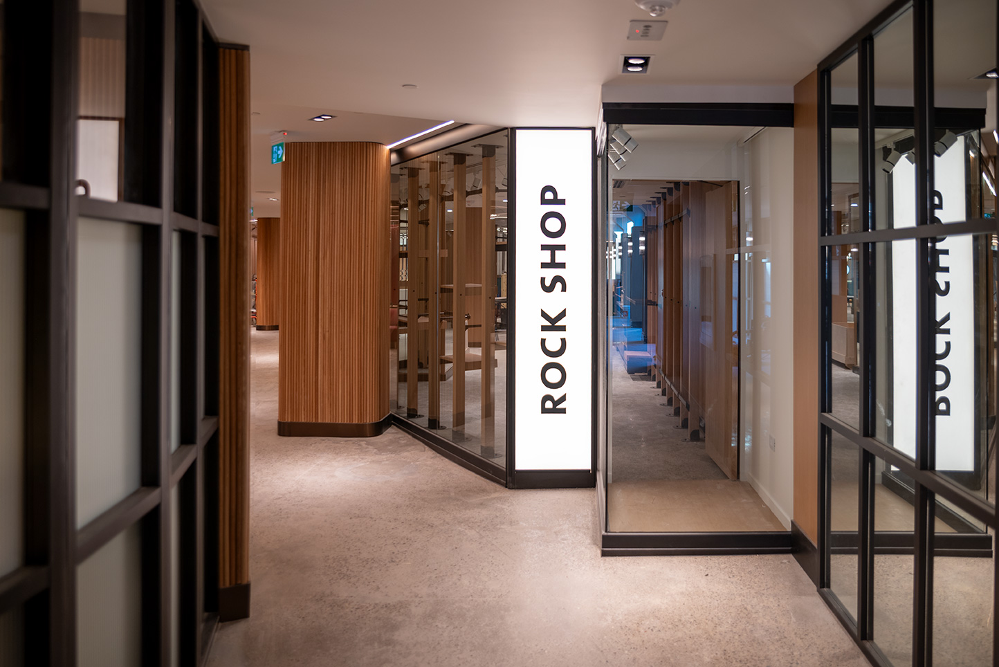 Lobby glass partitions