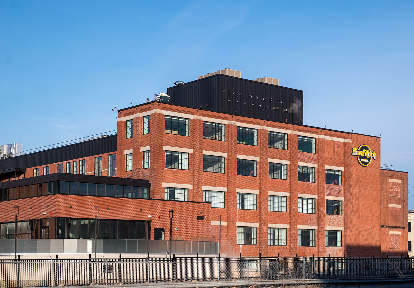 Exterior shot of Hard Rock Hotel in London, ON